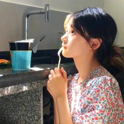 丑小鸭