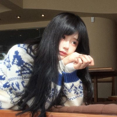 赛马女孩
